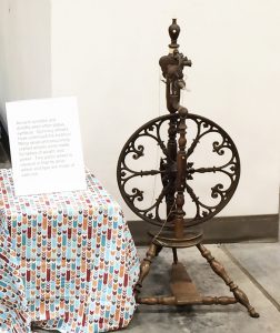 Kim's display. Parlor wheel with cast-iron drive wheel.